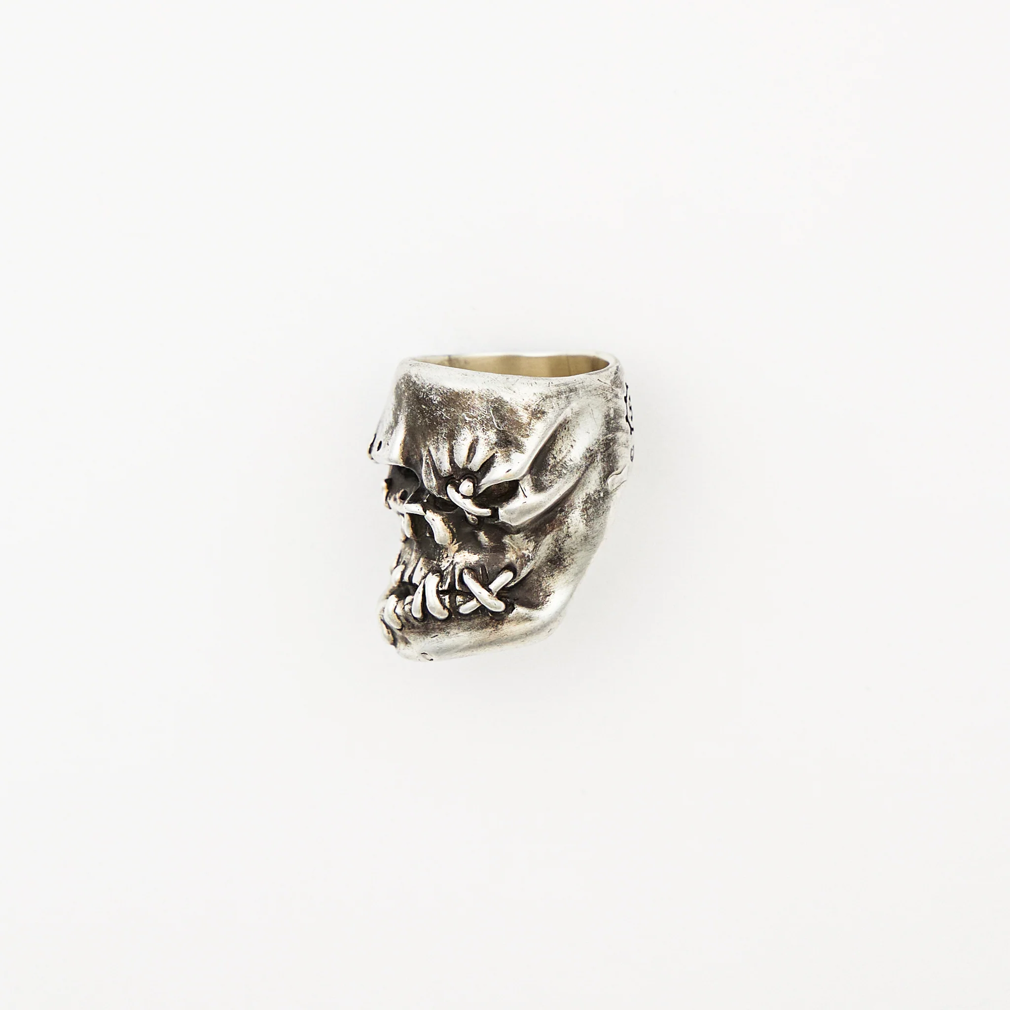 2011 Halloween Zombie Ring - Size 12 - Image 3