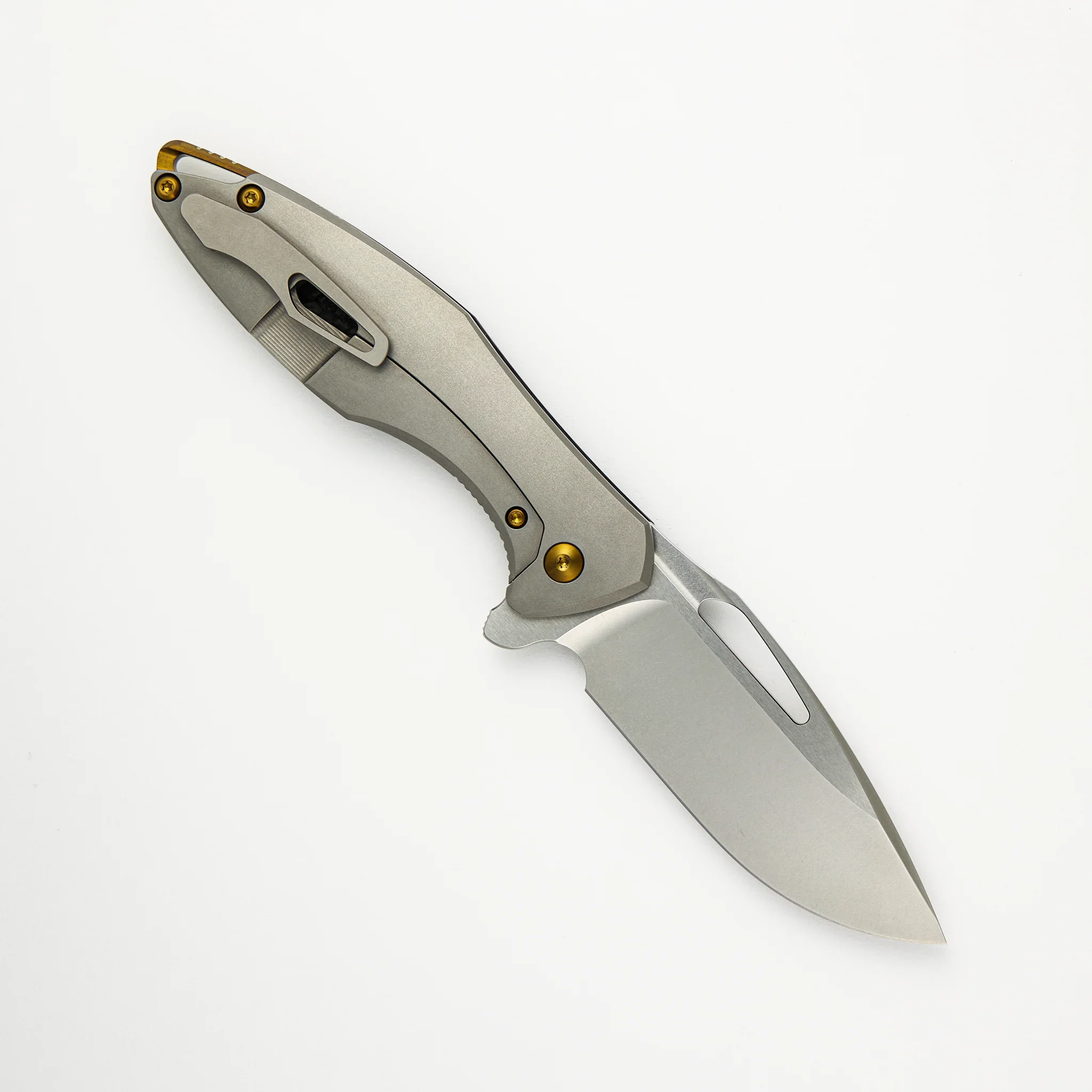 Arius - Titanium/Smooth Carbon Fiber Handle - Burnished W/ Polished Flats M390 Blade - Image 2