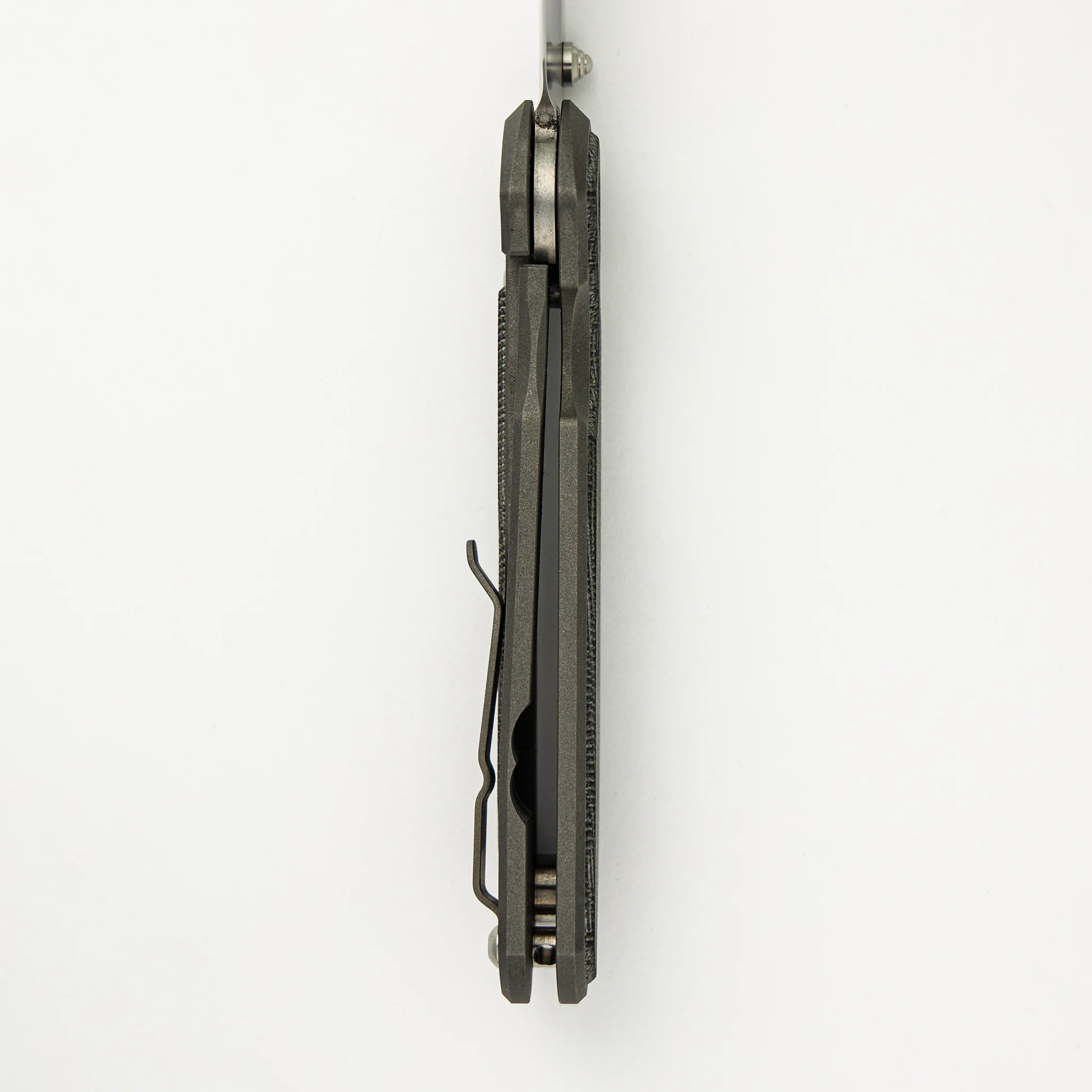 Large Sebenza 31 - Drop Point CPM MagnaCut Blade - Black Canvas Micarta Inlay - Silver Single Lug - Image 6