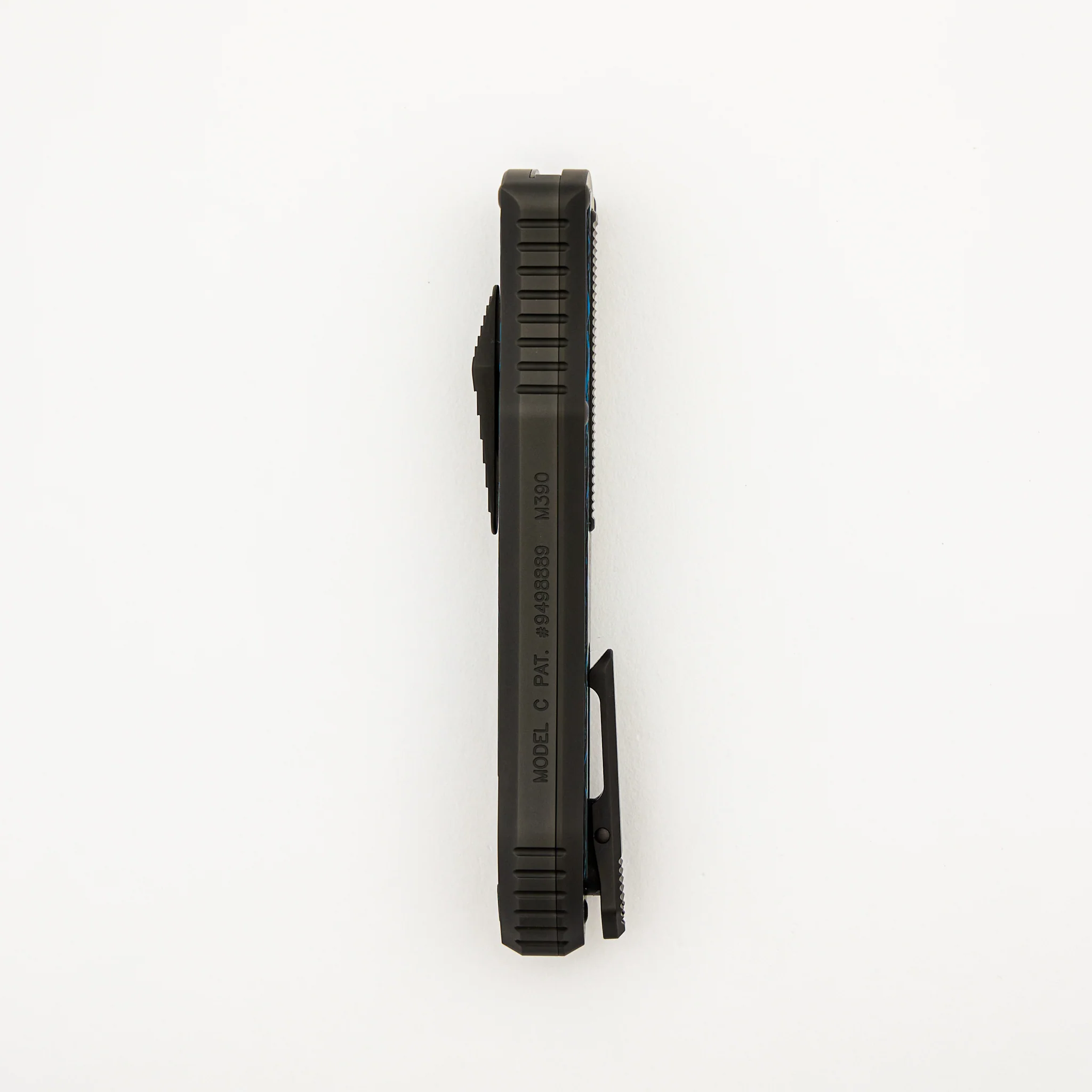 Deadlock Model C - Titanium/Blue Carbon Fiber Handle - M390 Blade - Image 5