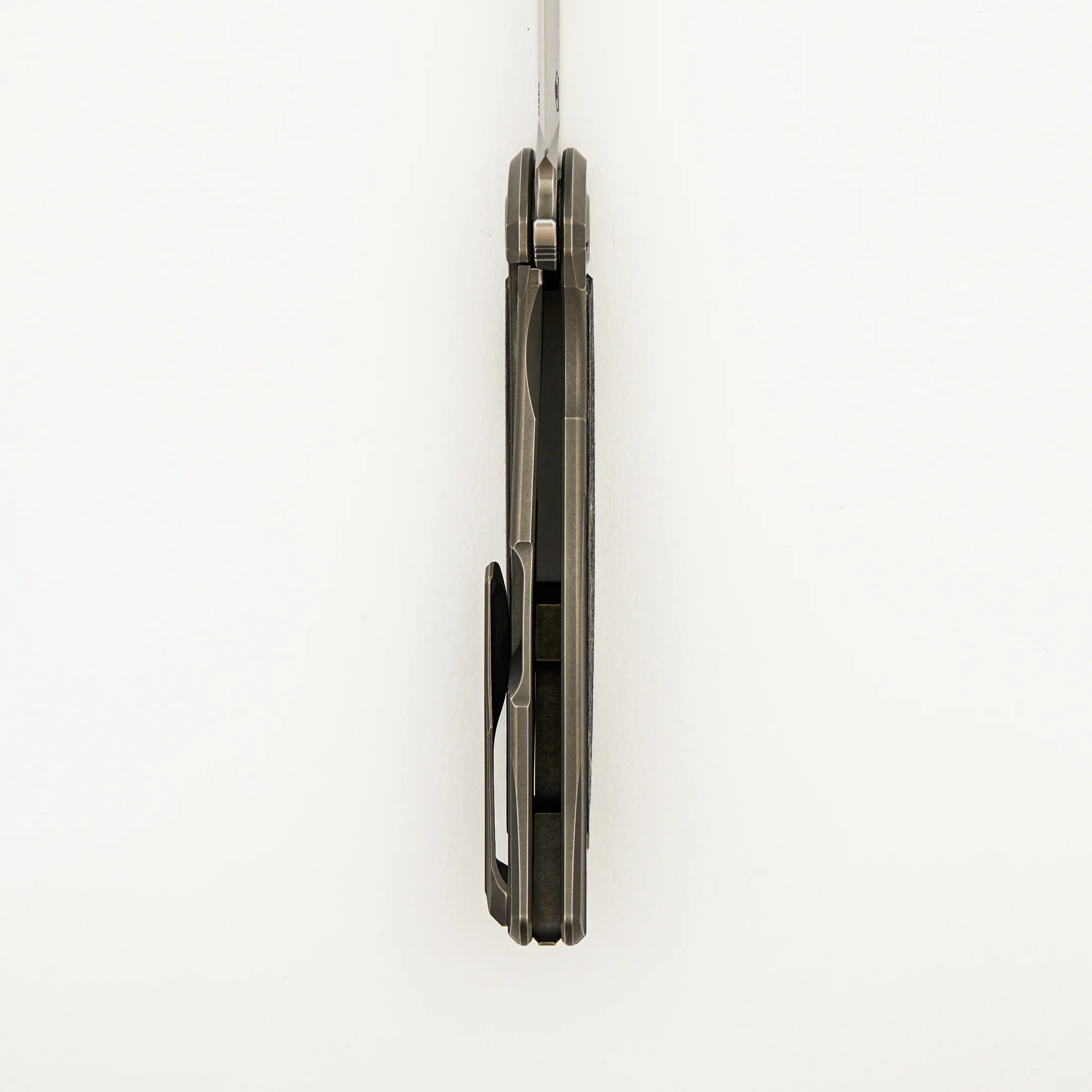 F95NL Gen. 5 - M390 Blade - Titanium Handle - Black TechnoCarbo Inlays - MRBS - Image 6