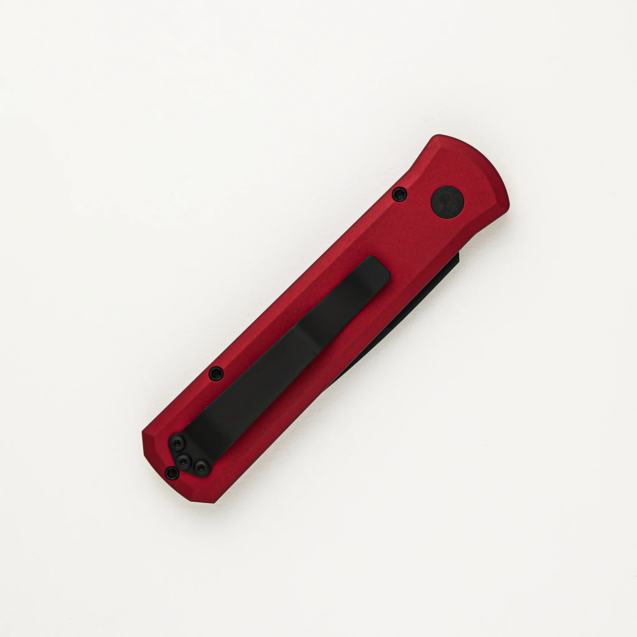 Godson – Solid Red Handle – Black DLC 154-CM Blade - 721-RED - Image 4