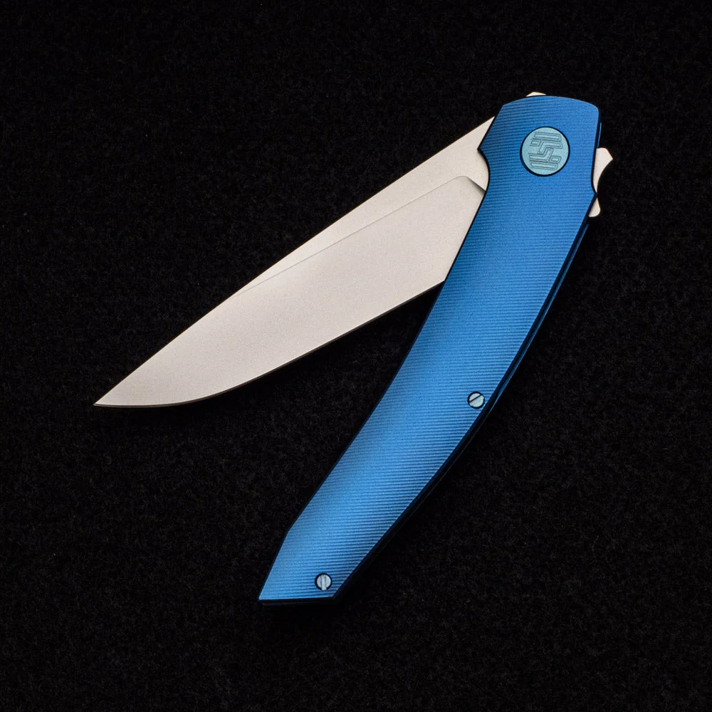 Model T – M390 BLADE – BLUE TI W- GREEN - Image 3