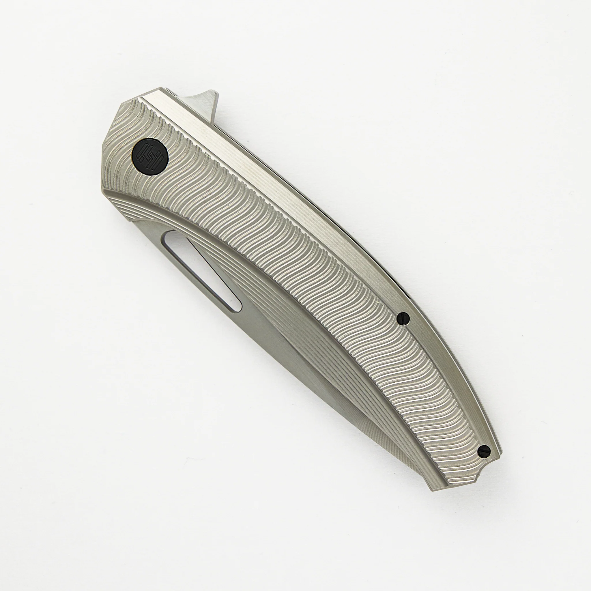 Veli – Textured Titanium Handle – RWL-34 Blade – Black Titanium Hardware - Image 3