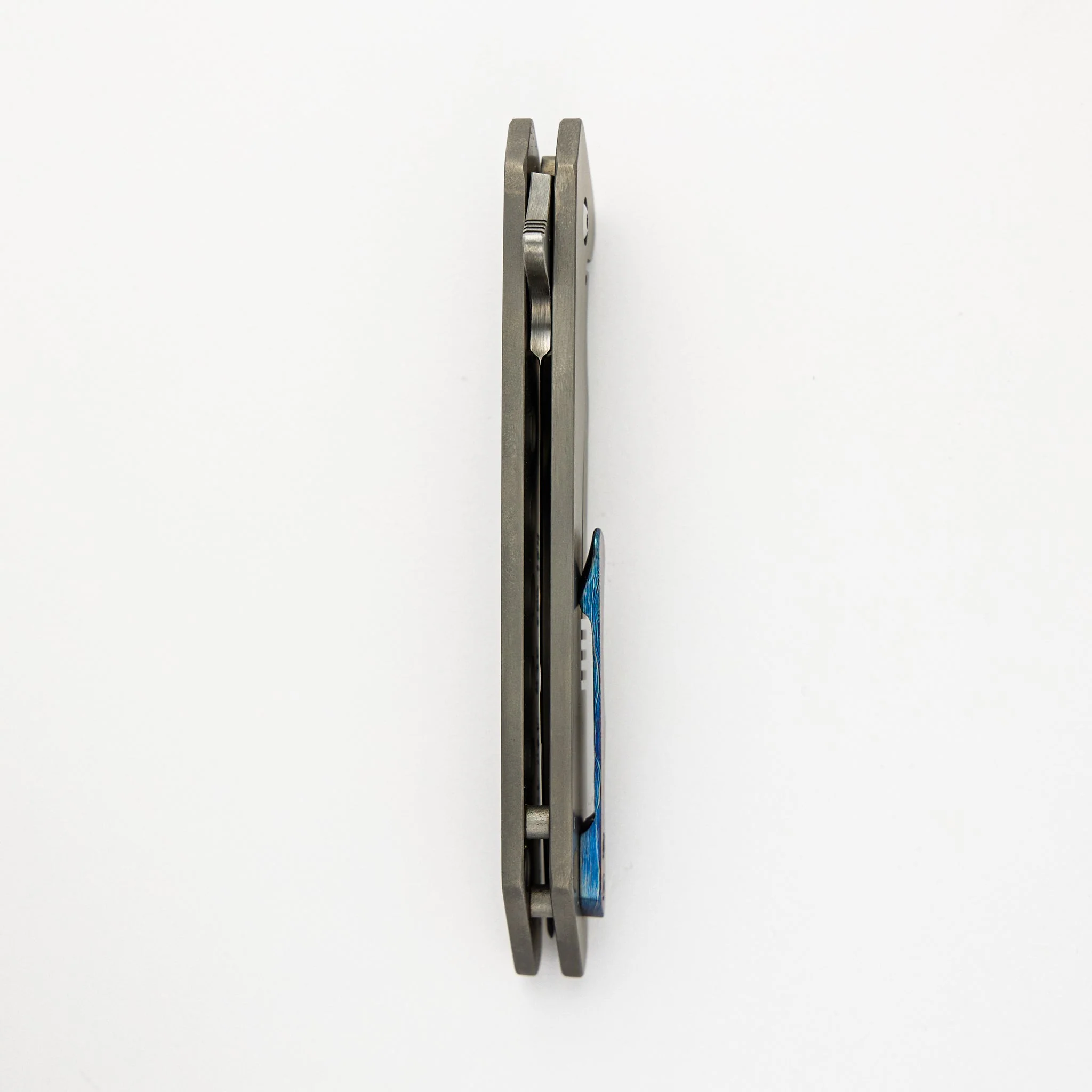R1 - Image 7