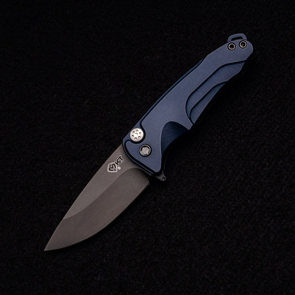 Smooth Criminal – Blue Aluminum Handle – Black PVD S35VN Blade