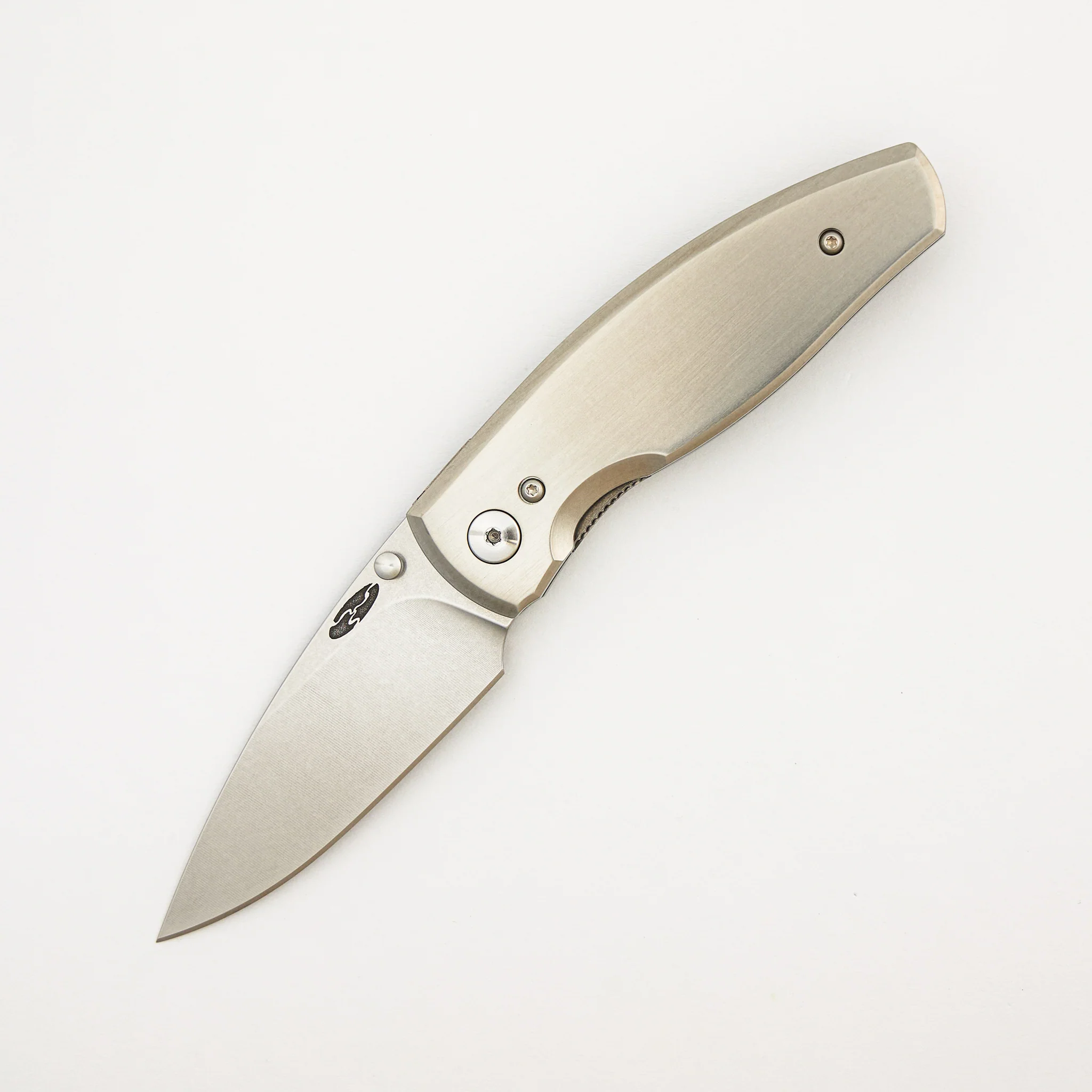 Neutron 2 Linerlock - Flat Satin Titanium Handle - MagnaCut Blade