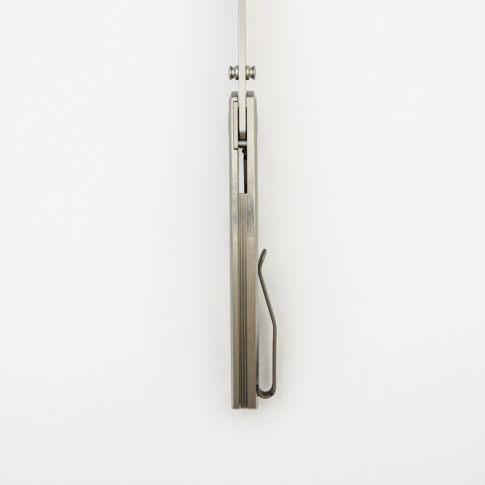 Neutron 2 Framelock - Titanium Radial Handle - 20CV Blade - Image 7