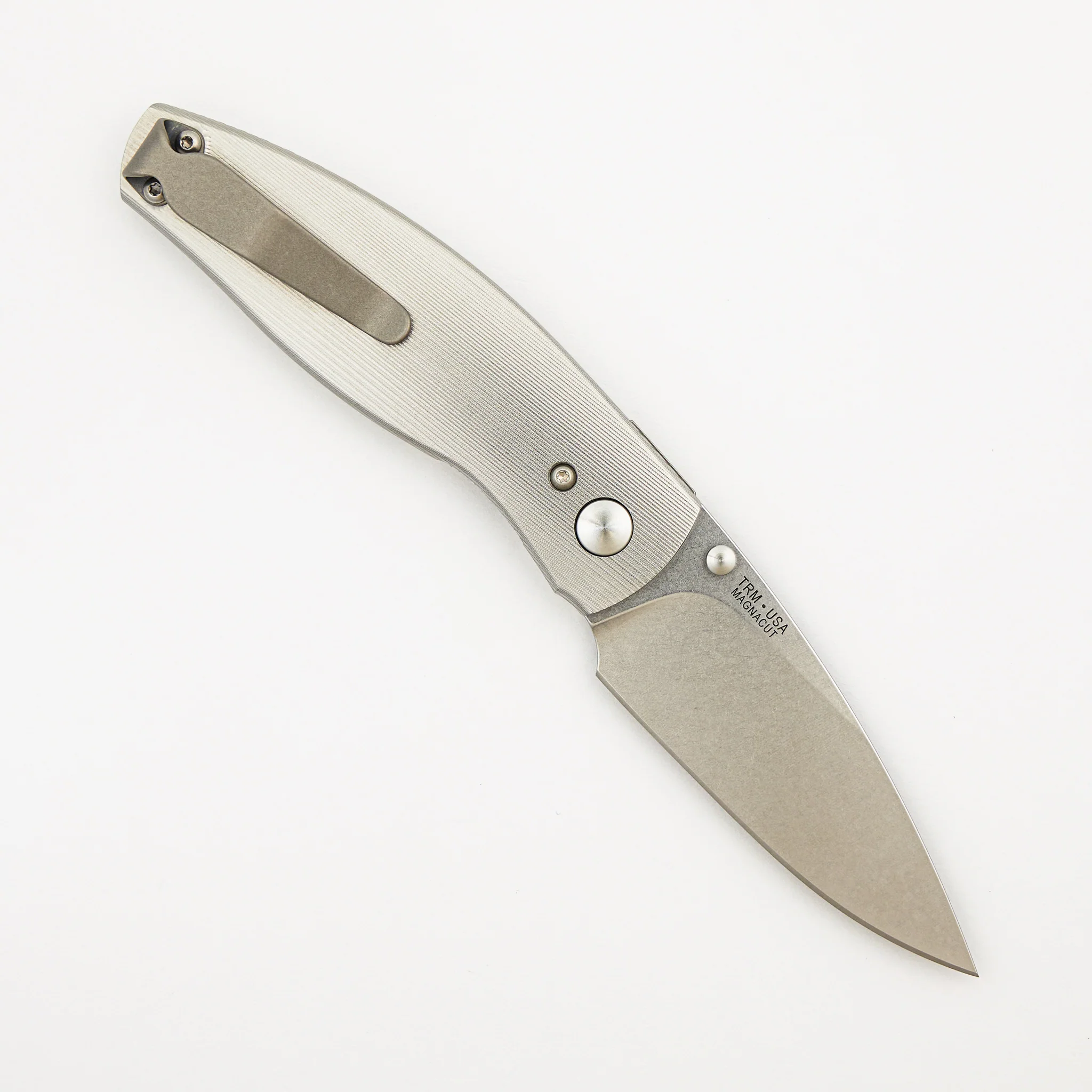 Neutron 2 Linerlock - Pinstripe Titanium 3D Handle - MagnaCut Blade - Image 2