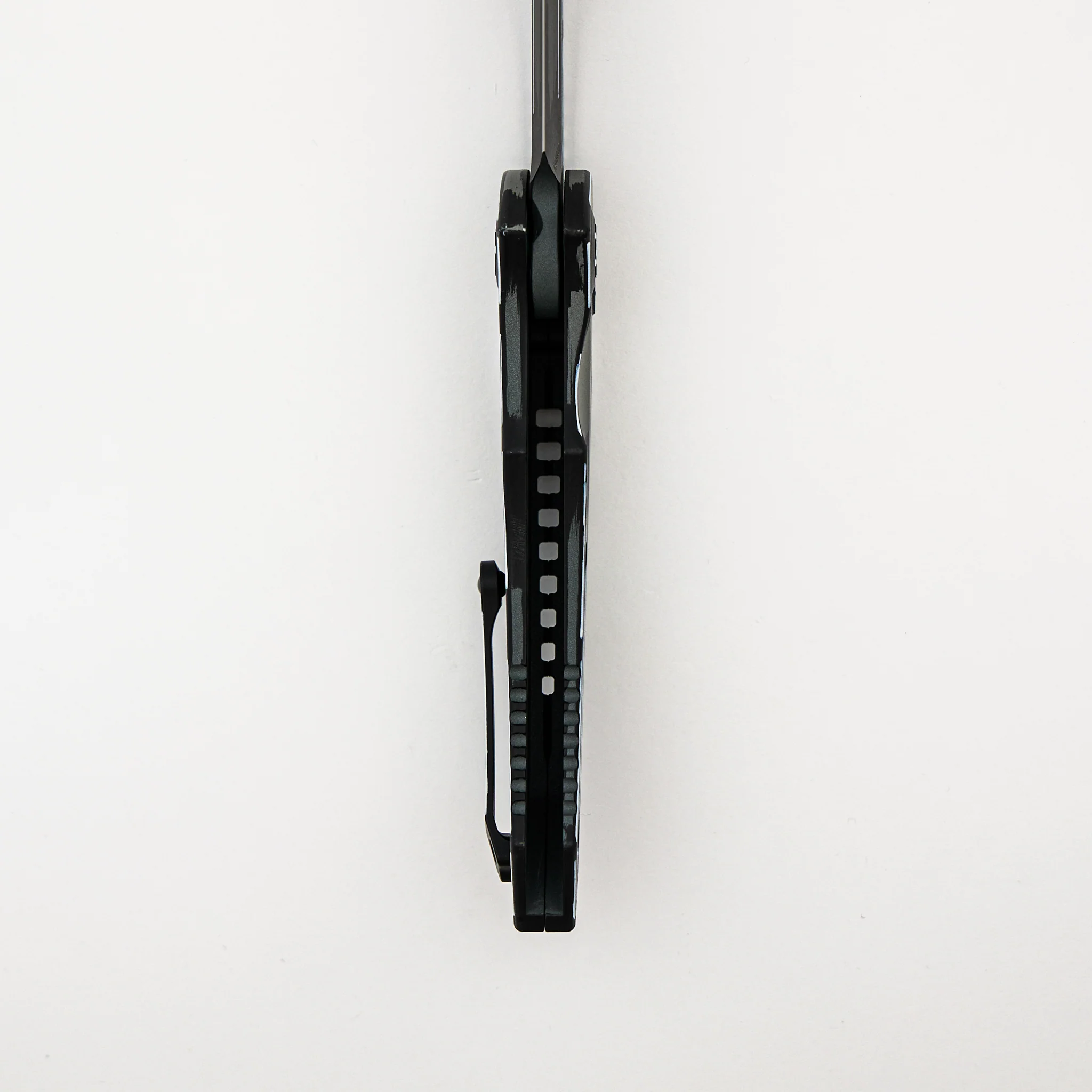 Pariah Manual - Drop Point - Tritium Button - Gray - CEL Shading - Image 6