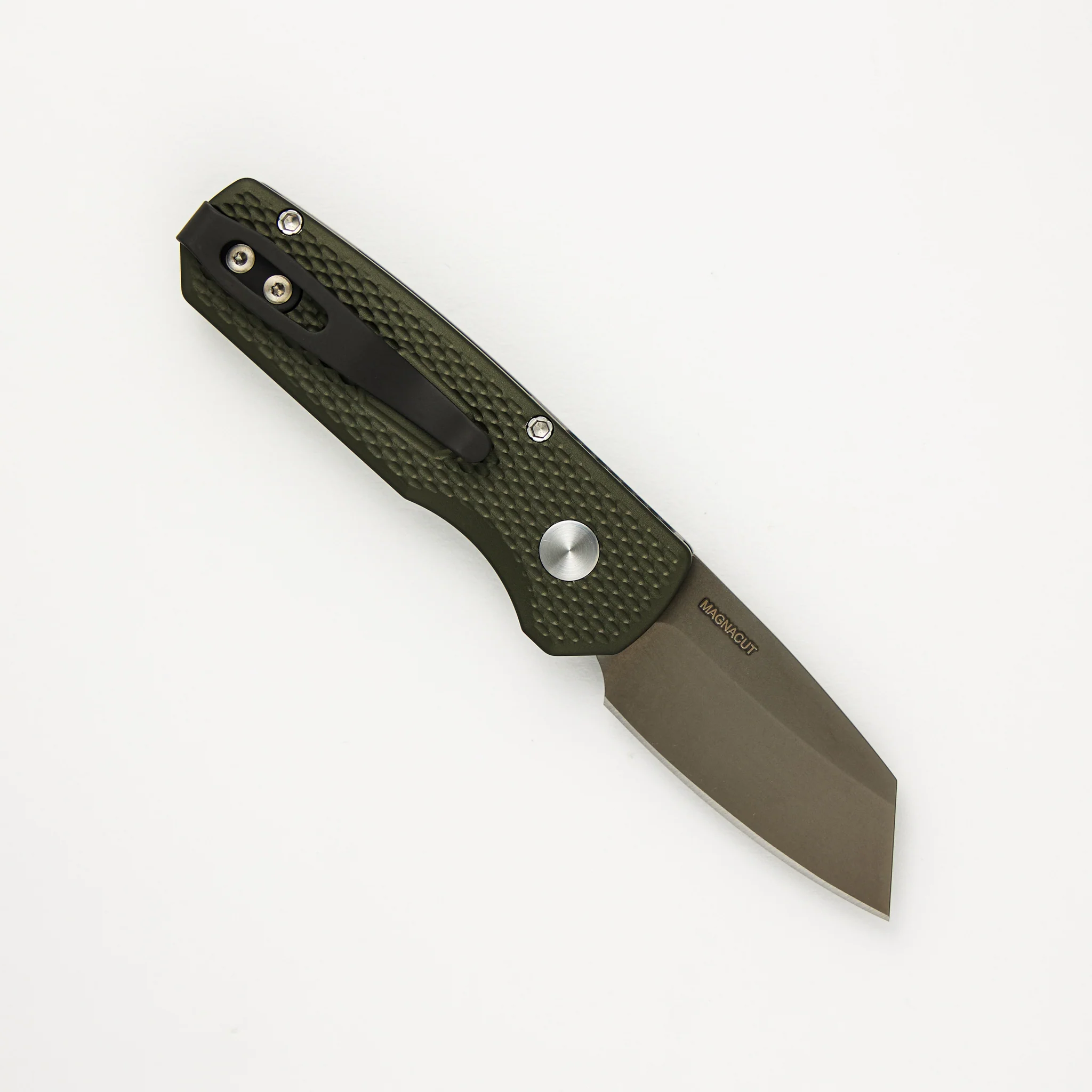 Runt 5 – 2024.BLADEWEST.02 - Green Textured Handle - Smokey Gret DLC MagnaCut Reverse Tanto Blade - Image 2