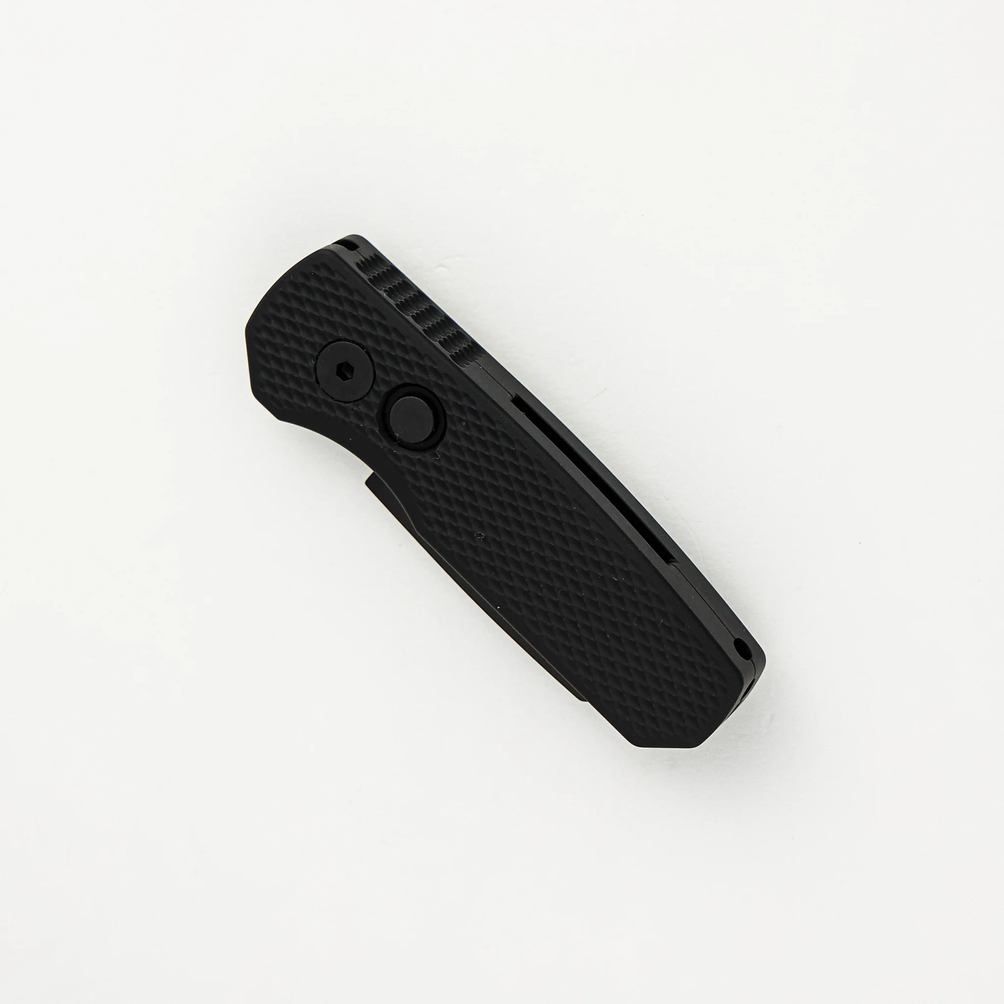 Runt 5 – Textured Black Aluminum Handle – DLC Black Magnacut Reverse Tanto Blade – R5406 - Image 3