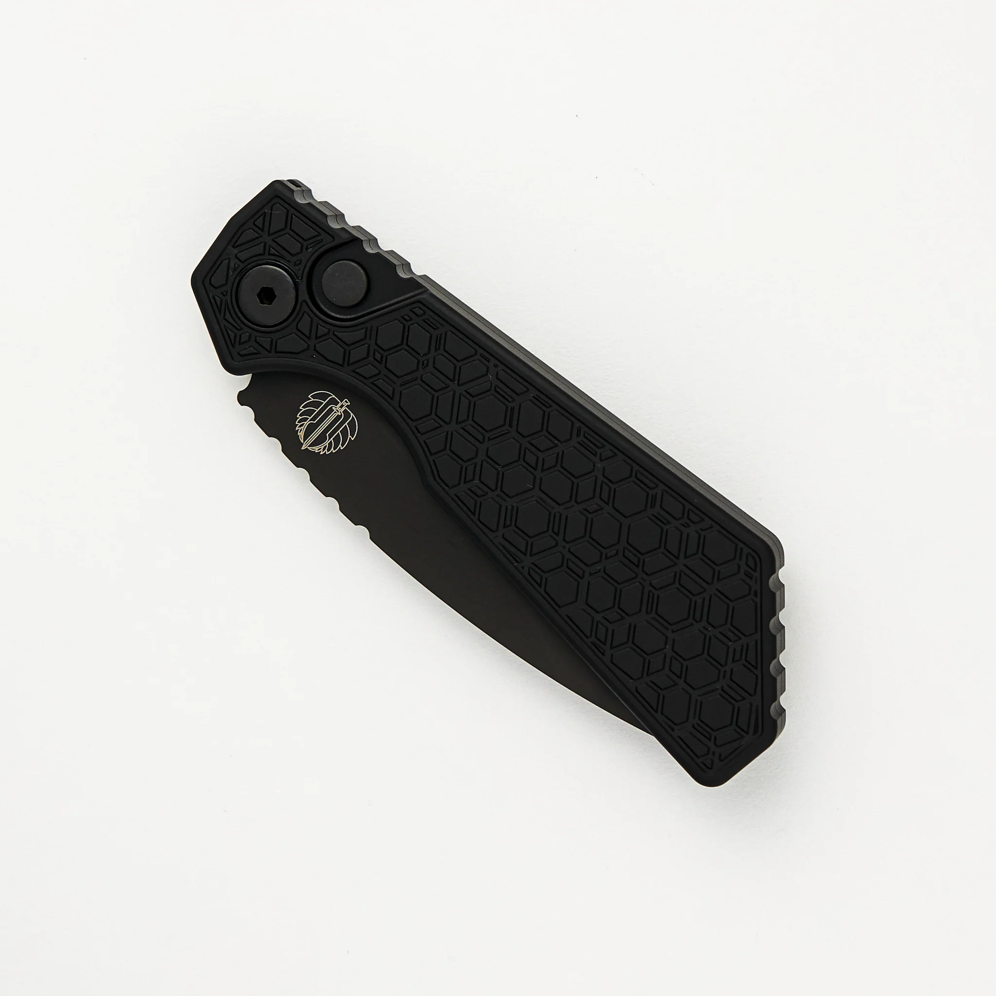 PT+ Auto – Black Gridlock Textured Handle - DLC Black MagnaCut Blade (Strider Design) - Image 3