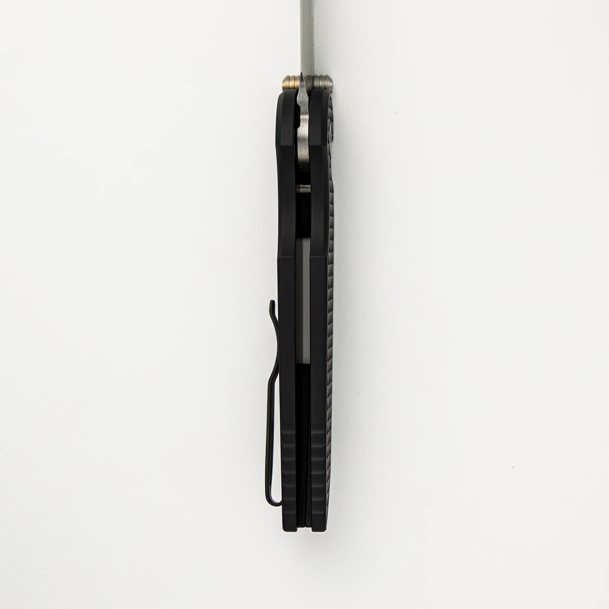TR-3 Integrity - "Relic" Textured Black Aluminum Handle - S35VN Blade - INT105 - Image 6