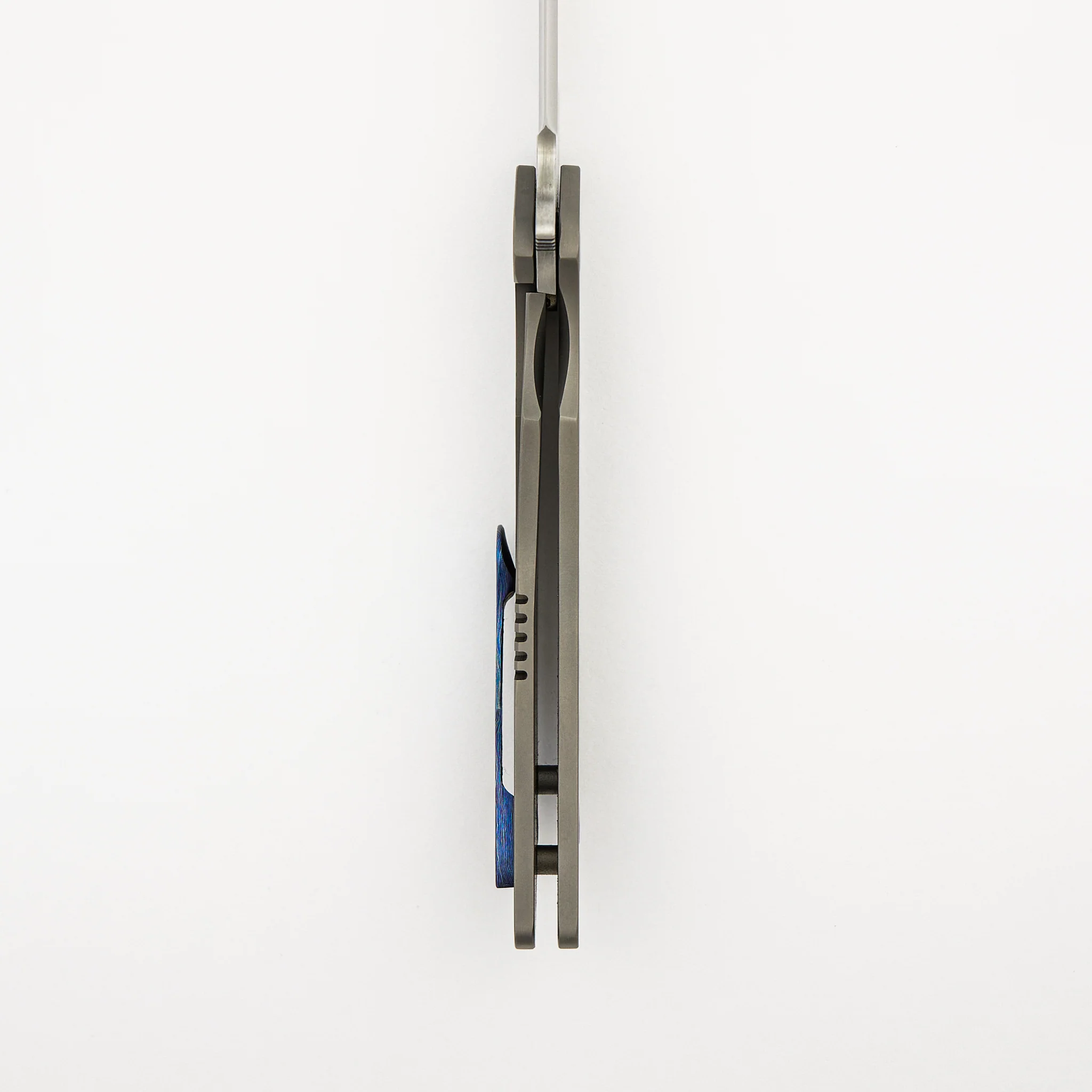 R1 - Image 6
