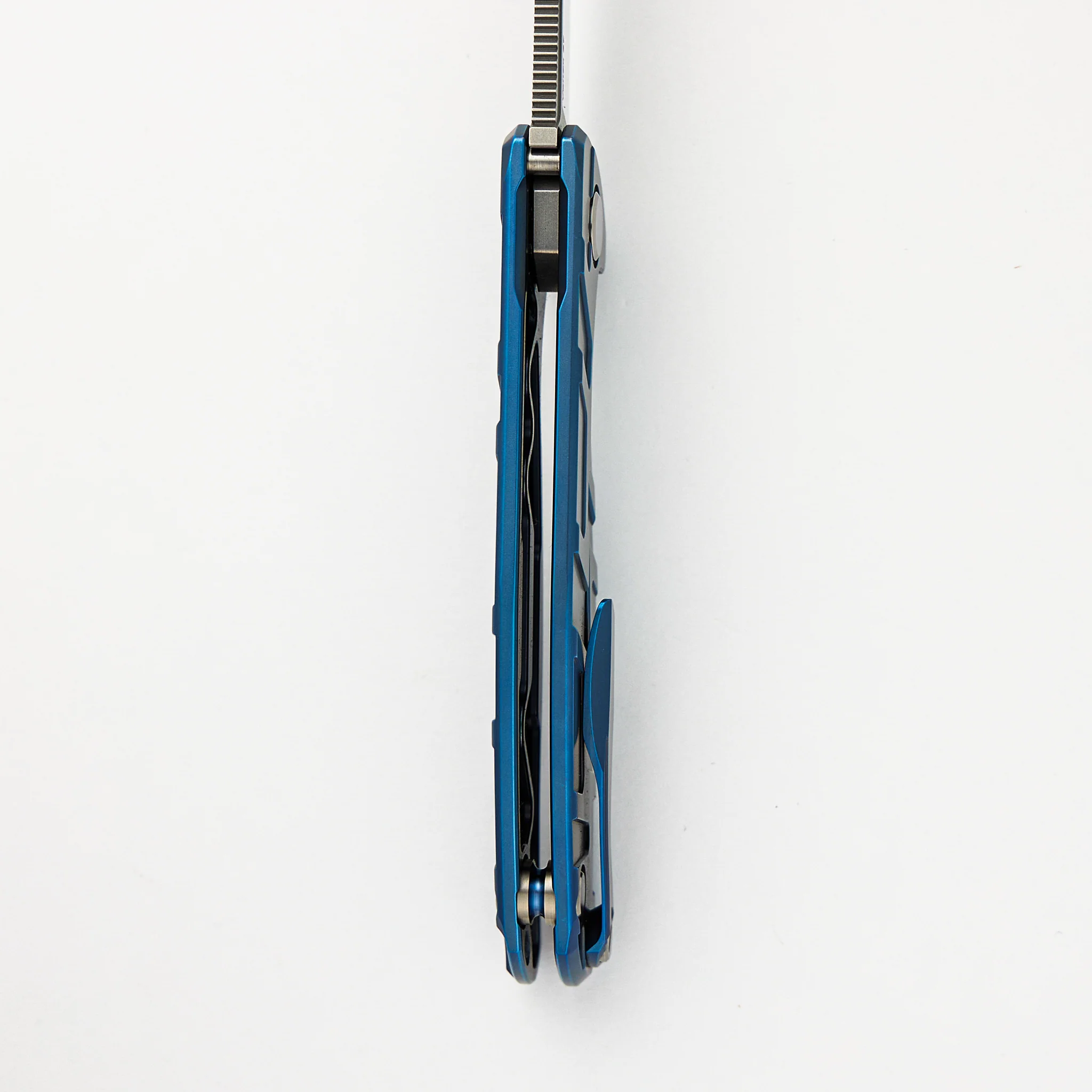F95 T - Blue Titanium Handle - Vanax 37 Blade - MRBS - Image 7