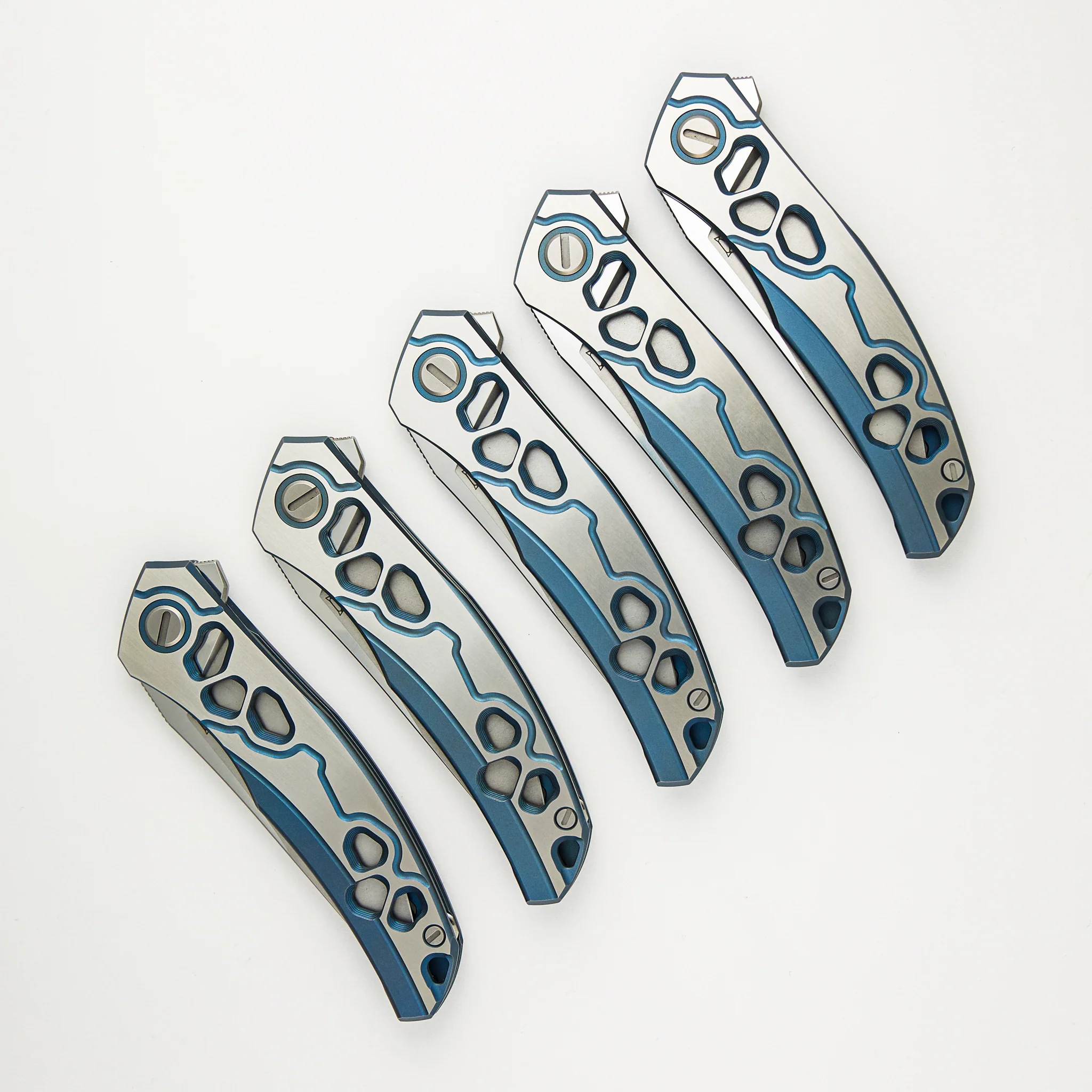Shirogorov Knives / Alexey Konygin Quantum “Cybonic Plague” – Cromax PM Blade - Satin/Blue – MRBS - Completed - Image 9