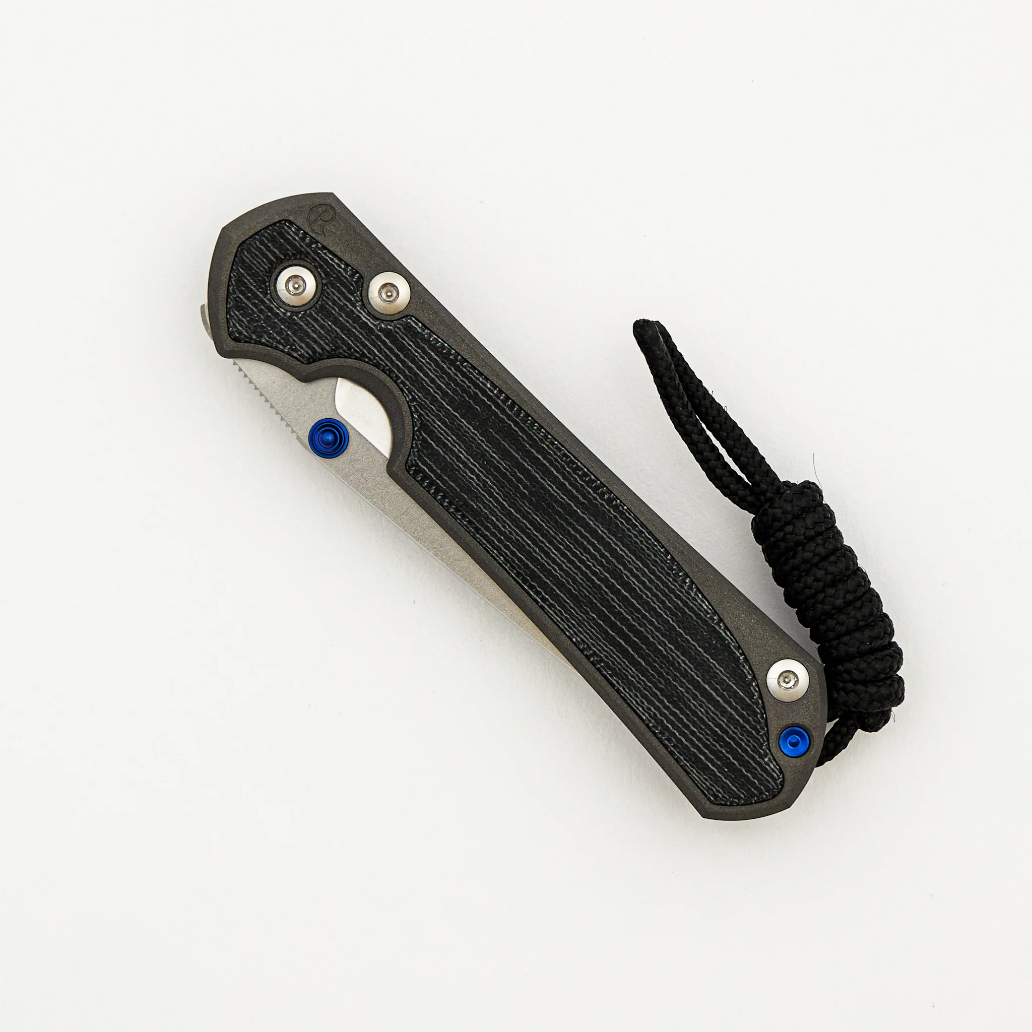Small Sebenza 31 - Black Canvas Micarta Inlay - Tanto CPM MagnaCut Blade - Blue Double Thumb Lugs - Image 3