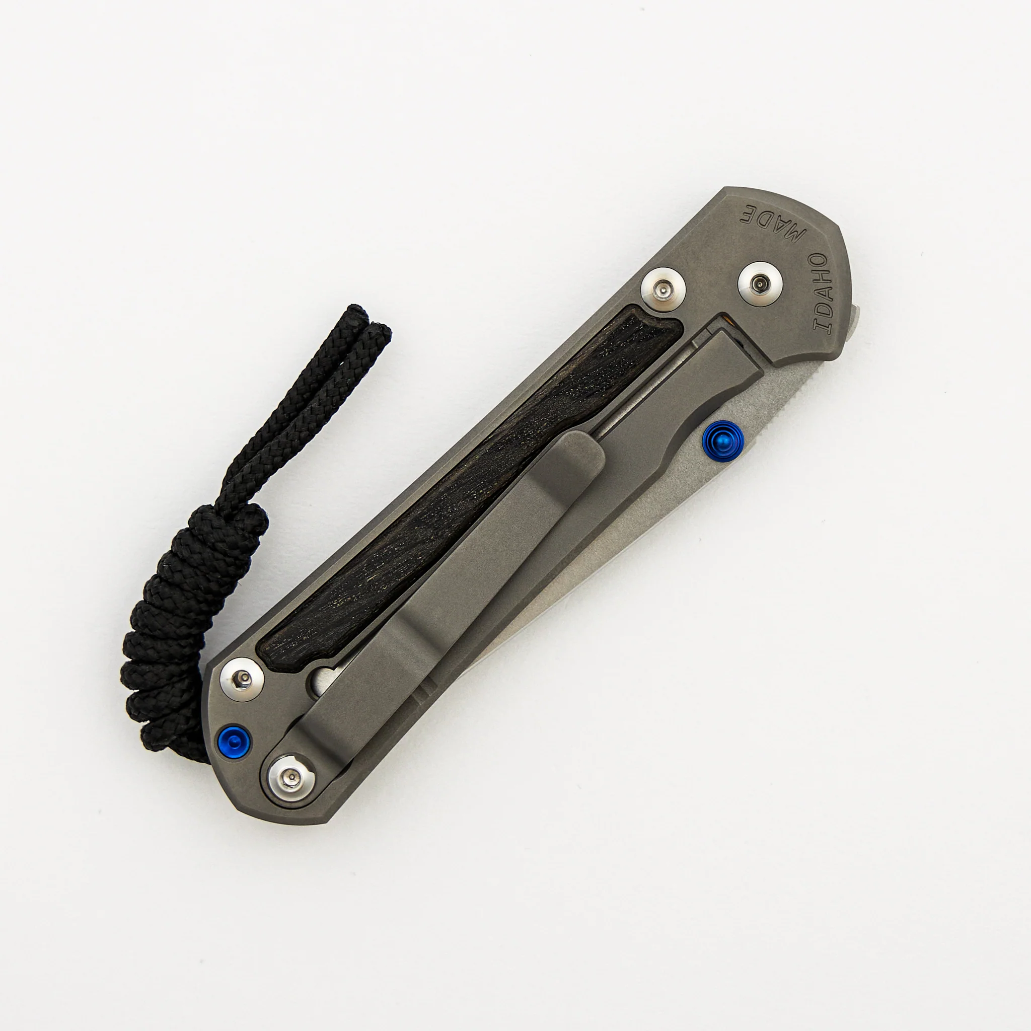 Small Sebenza 31 - Bog Oak Inlay - Tanto CPM MagnaCut Blade - Blue Double Thumb Lugs - Image 4