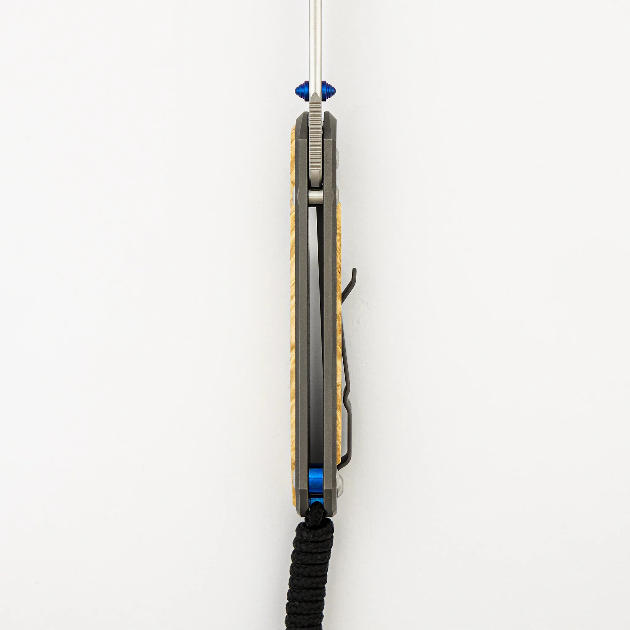 Small Sebenza 31 - Box Elder Inlay - Insingo CPM MagnaCut Blade - Blue Double Thumb Lugs - Image 14