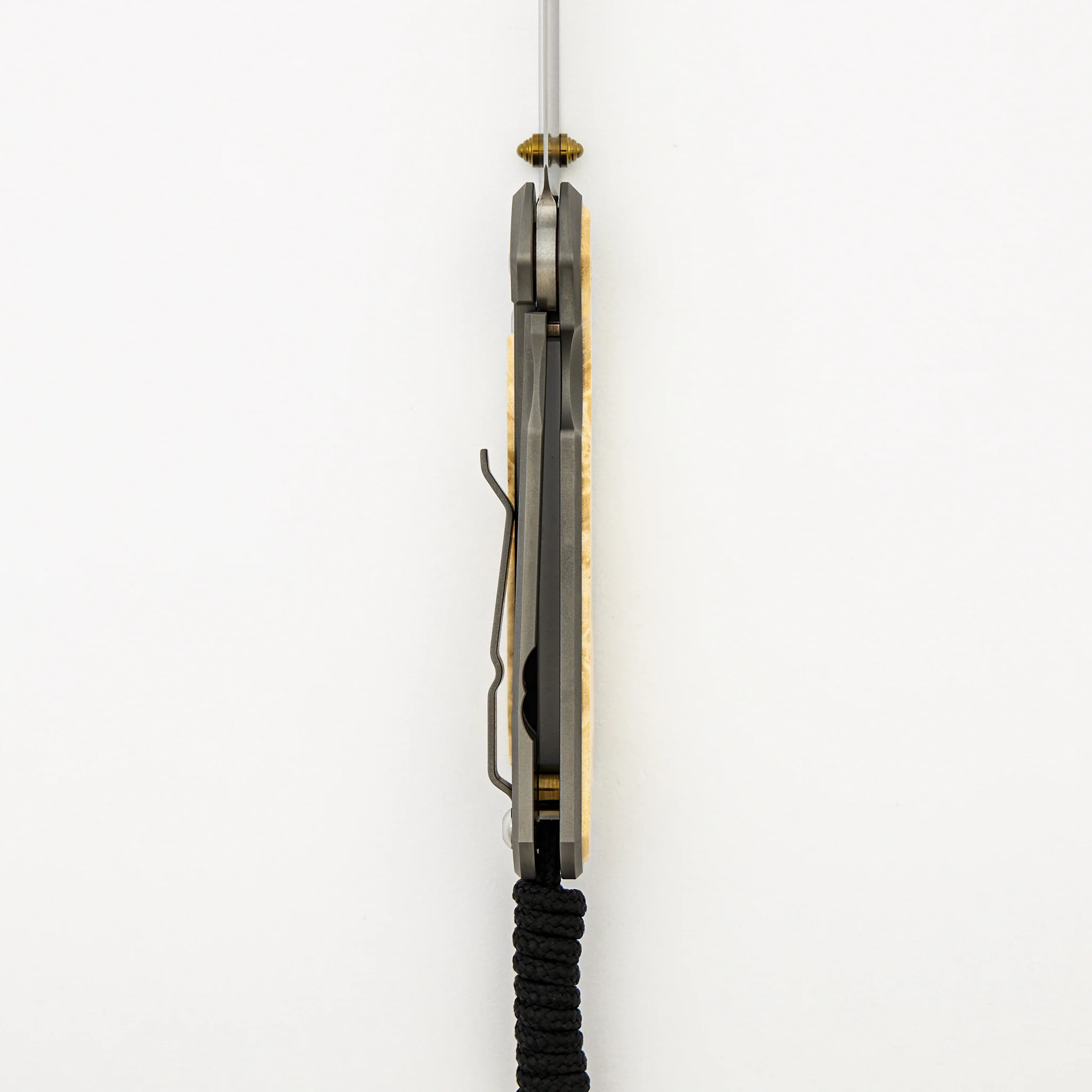 Small Sebenza 31 - Box Elder Inlay - Insingo CPM MagnaCut Blade - Gold Double Thumb Lugs - Image 6