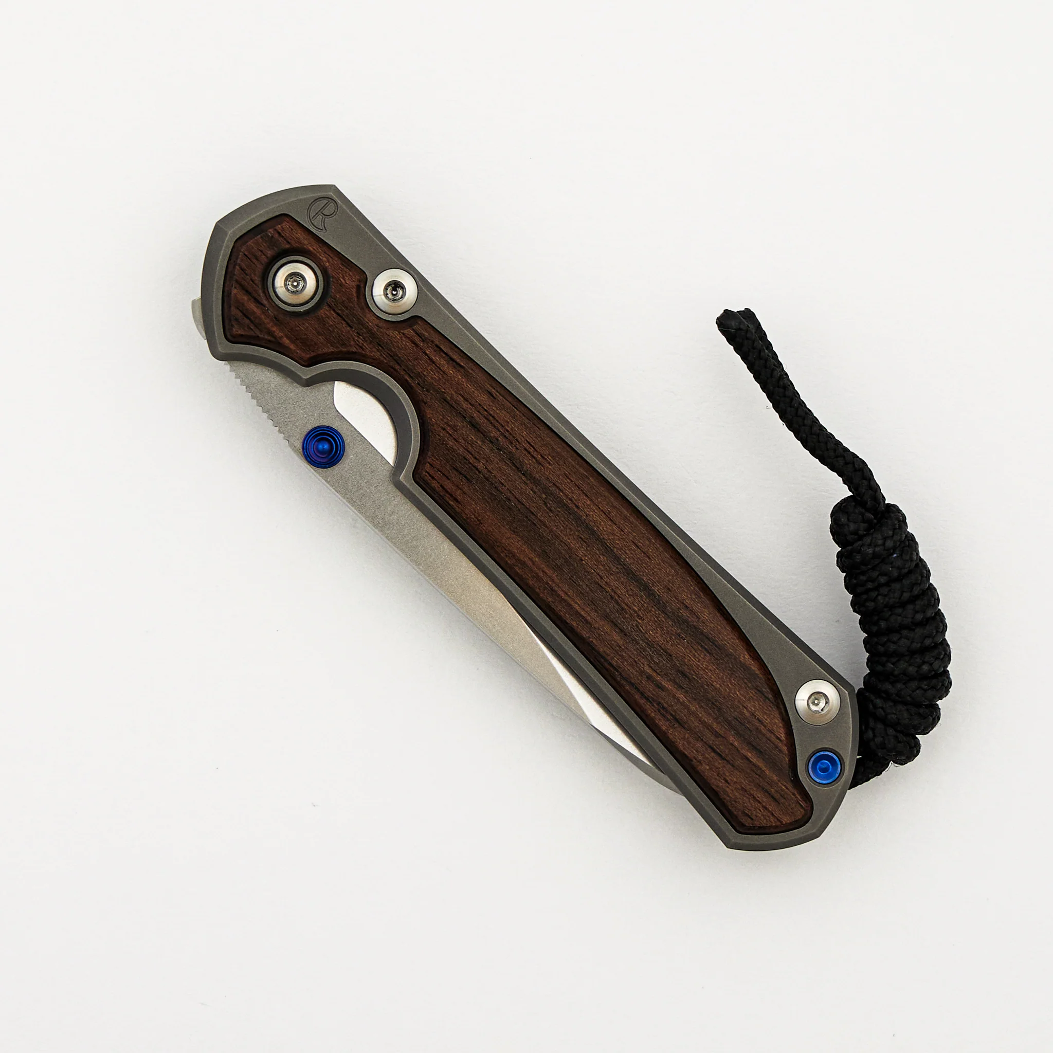 Small Sebenza 31 - Macassar Ebony Inlay - Insingo CPM MagnaCut Blade - Blue Double Thumb Lugs - Image 24