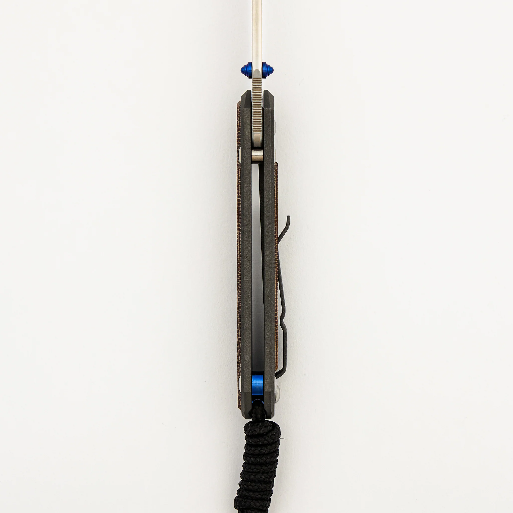 Small Sebenza 31 - Natural Canvas Micarta Inlays - Insingo CPM MagnaCut Blade - Blue Double Thumb Lugs - Image 7
