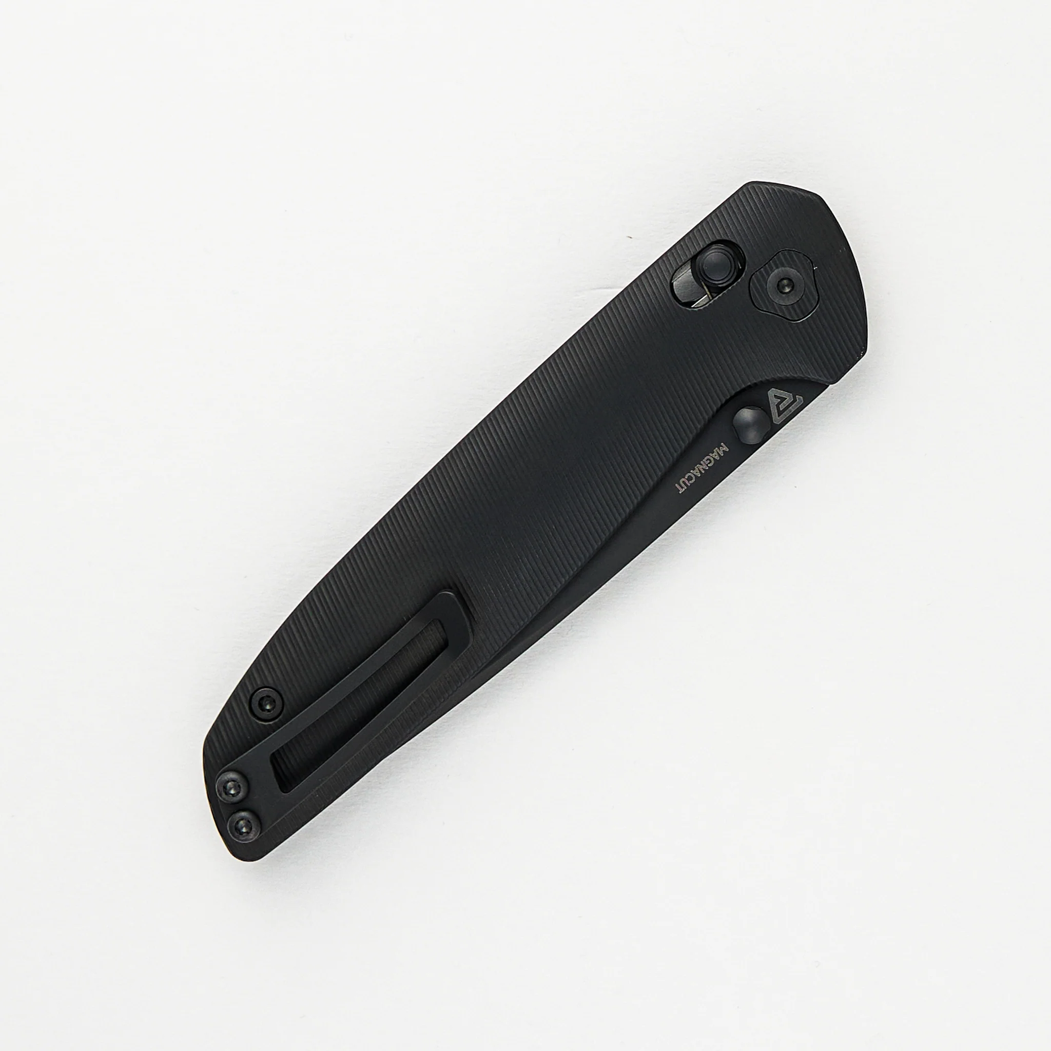Maverick – DLC MagnaCut Blade – DLC Titanium Handle - Image 4
