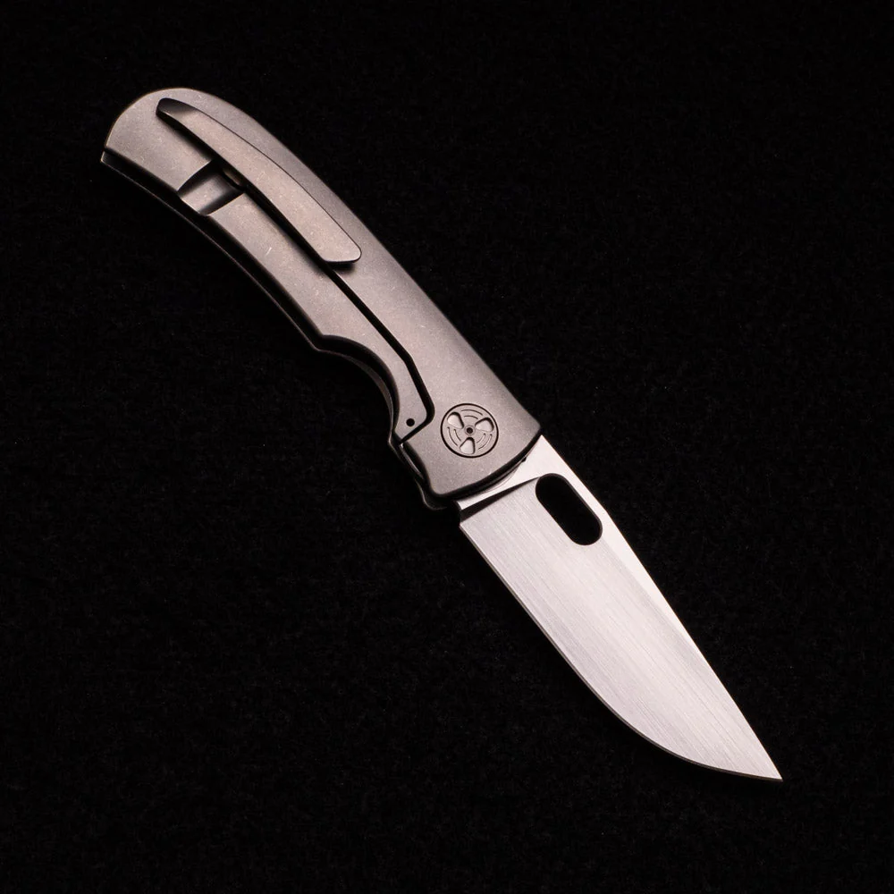 MTNT MACH 3 – HAND SATIN M390 – TITANIUM - Image 2